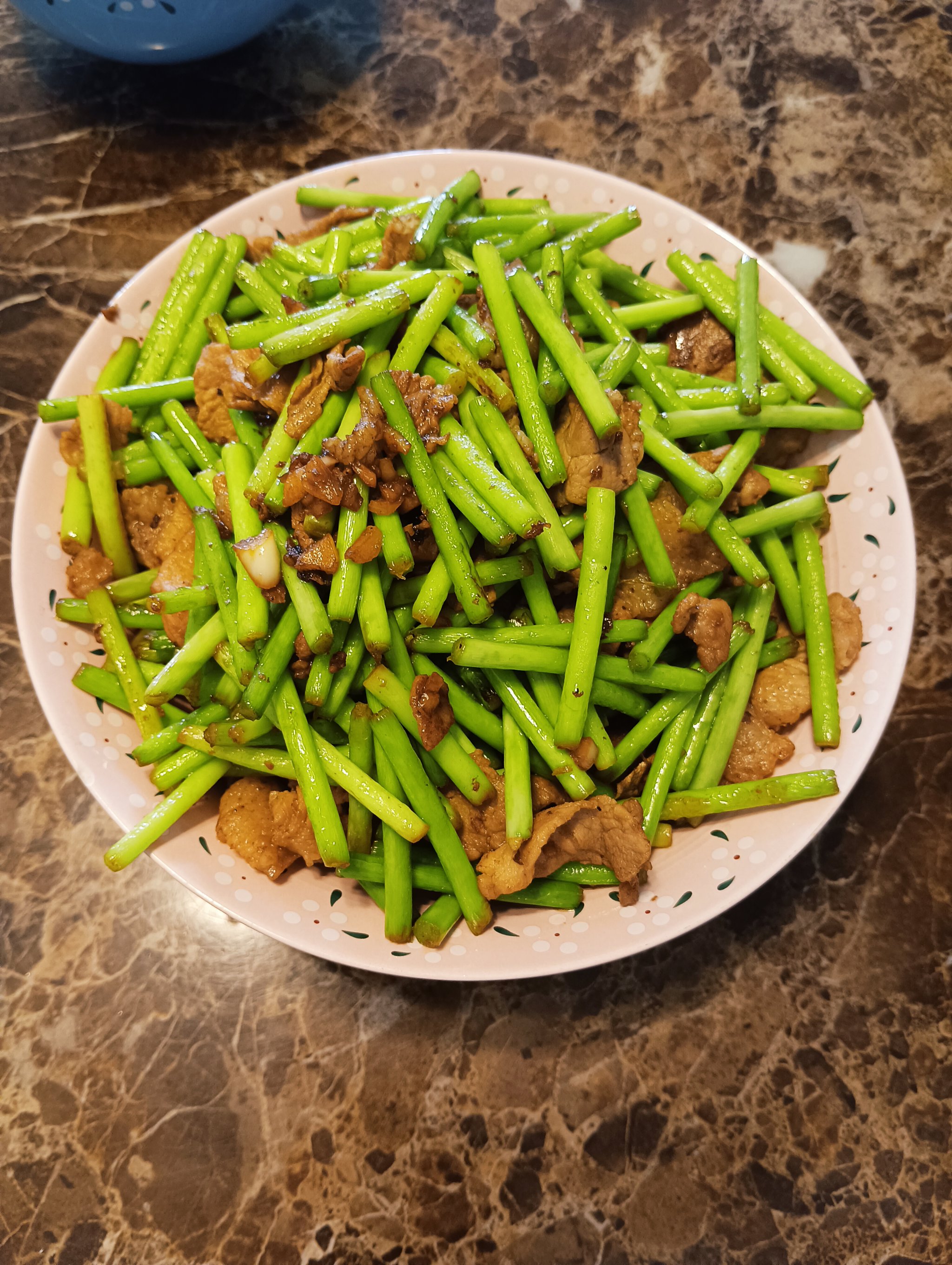肉炒蒜苔的家常做法(肉炒蒜苔的家常做法窍门)
